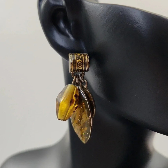 Vintage Jewelry - Vintage amber colored earrings